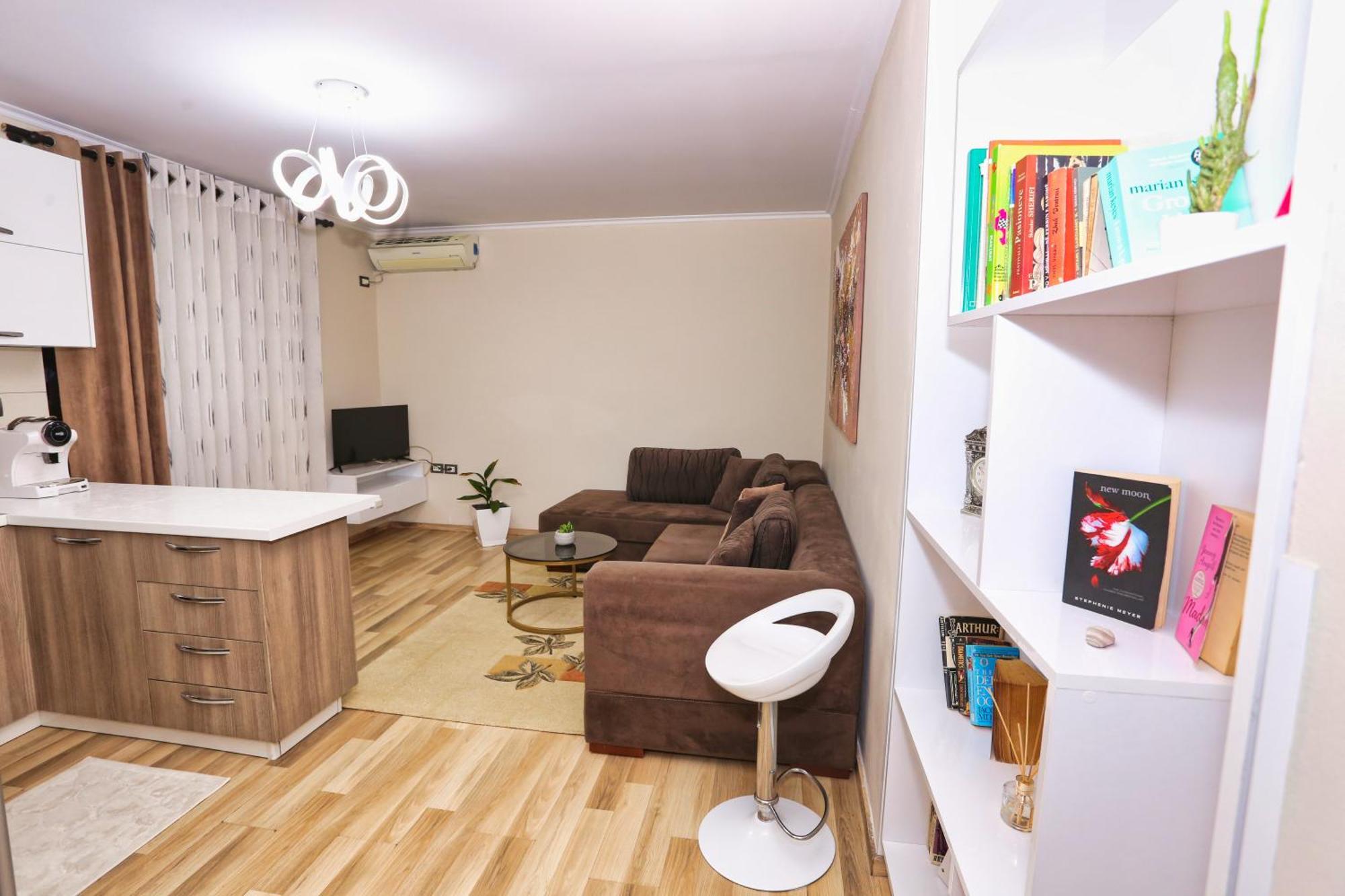 R&B City Center Apartment Tirana Buitenkant foto